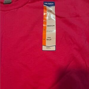 Gildan womans Vibrant Pink Short Sleeve Tee